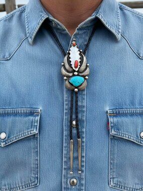 Estate Mother of Pearl Feather Bolo Tie